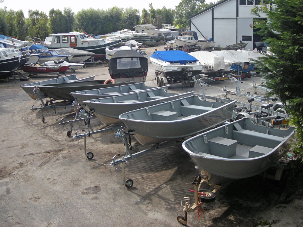 Zelst Watersport | Dealer, en reparatie